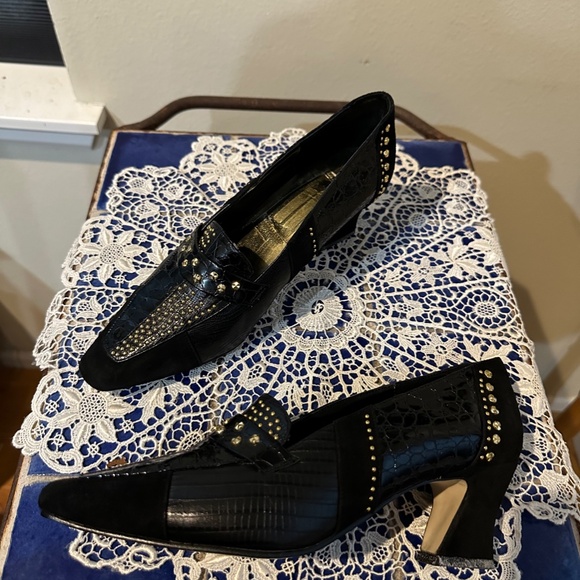 Black Mock Croc, Snake and Suede Court shoes by J. Renee, c1990 - Sz 8M - Picture 8 of 15